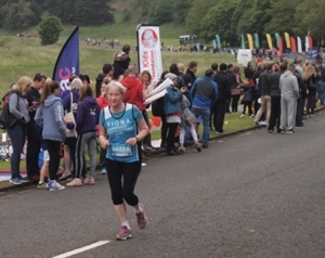 Fiona Lindop running